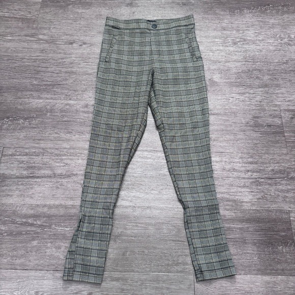 Zara Pants Womens Medium‎ Gray Plaid Tapered Leg Mid Rise Pockets Preppy Casual - Picture 1 of 14